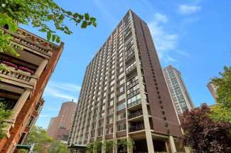 1 E Schiller St Unit 12A, Chicago, IL 60610