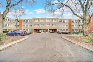 1141 Leavitt Avenue, Unit 109