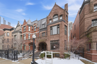 1517 N Dearborn Pkwy, Chicago, IL 60610