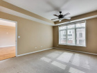 657 W Fulton Unit 304_012